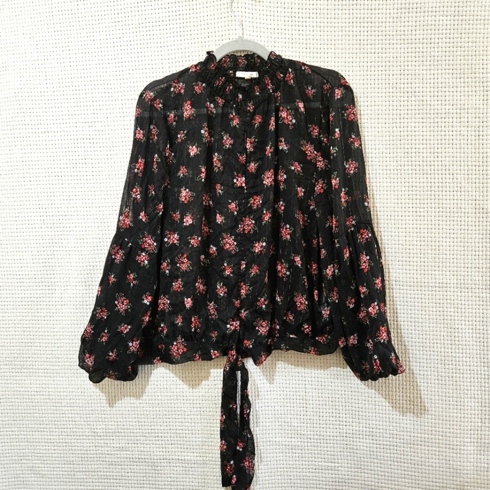Maurices Sz Lg Sheer Lightweight Floral Black Blouse